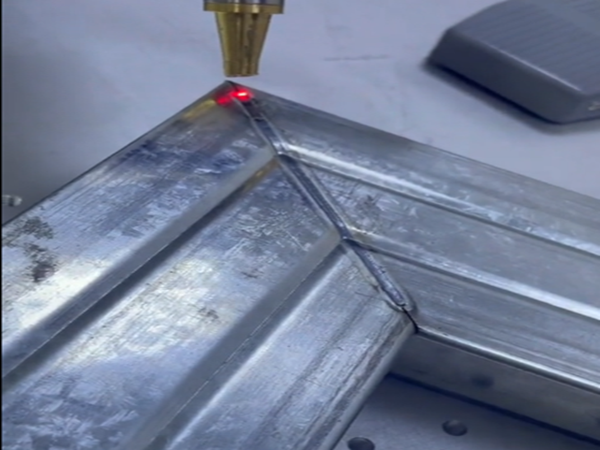 С�ͺ��ӻ�е��