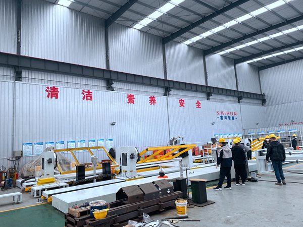AG平台游戏大厅_AG真人国际厅焊接变位机生产现场 管子焊接变位机的优势