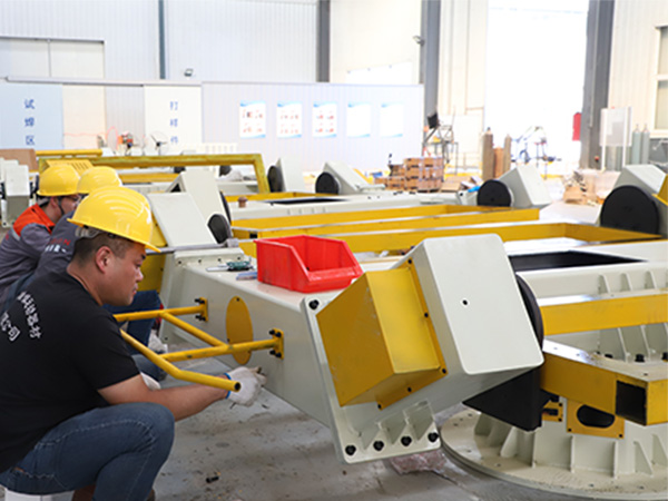 ���ӱ�λ���������е���