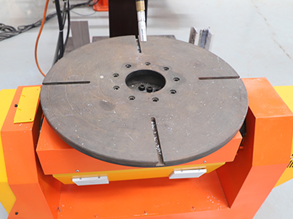 ���ӱ�λ��������