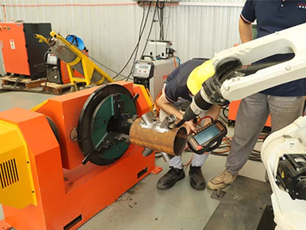 ȫ�Զ����ӻ�е�˵Ĺ�װ�о�����װ������������