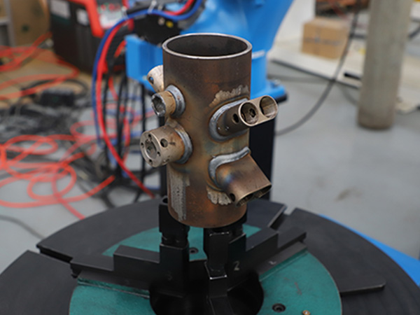 �������Ժ��ӻ�е�˵��������Ӱ����������������