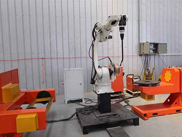 �����б��Զ����ӻ�е�ֱ۵����ӣ���������