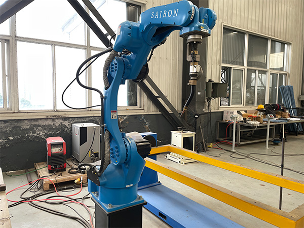 �㺸���ӻ�е��׼ȷ�ȸ�