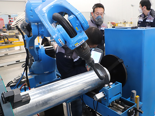 ×Ô¶¯º¸½Ó»úеÈ˵IJî±ðº¸½Ó¹¤ÒÕÊÖÒÕ ×Ô¶¯º¸½Ó»úеÈ˵IJî±ðº¸½Ó¹¤ÒÕÊÖÒÕ