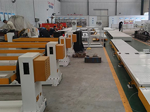 ��е�˺��ӱ�λ���������ҵ�����