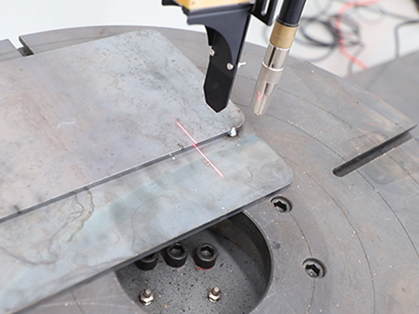 ¼¤¹âº¸½Ó»úеÈË ¼¤¹âº¸½Ó»úеÈË