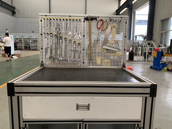 װ���е�˽ṹ